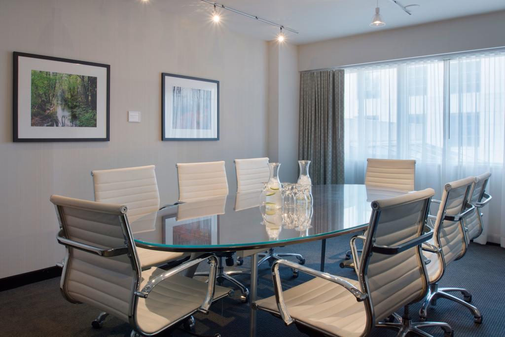 Hotel Murano Tacoma Eksteriør billede A meeting room at the firm's New York City headquarters