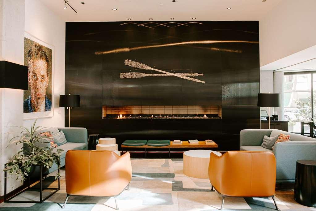 Hotel Murano Tacoma Interiør billede The interior of the lobby at the Hotel 57