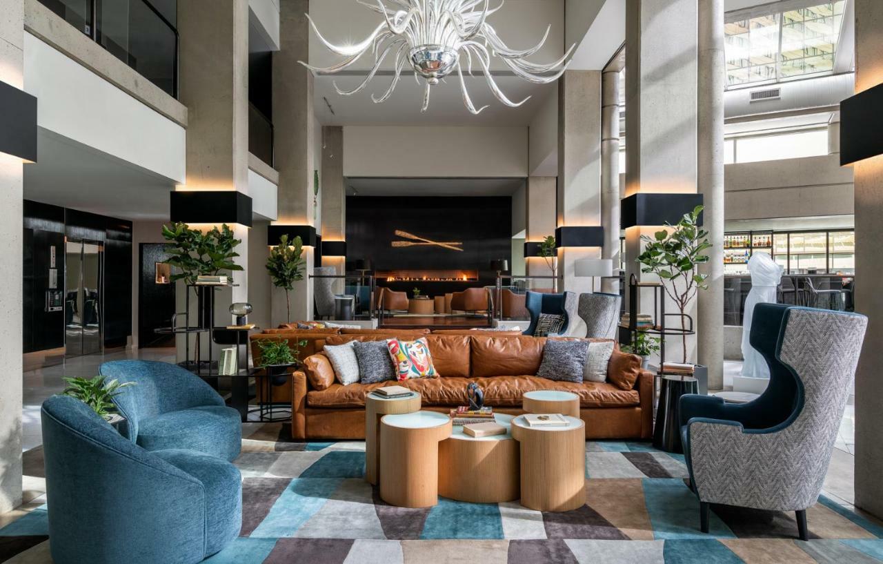Hotel Murano Tacoma Eksteriør billede The lobby of the hotel